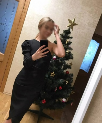 🌸 Возьми меня в свои руки, и я покажу тебе настоящий рай на земле. 🔥
Мои услуги не оставят тебя равнодушным. 💋 Я умею доставлять удовольствие на самом высоком уровне и знаю, как провести незабываемое время в твоей компании. 🌟
У меня нет комплексов или запретов. Я готова исполнить все твои сокровенные желания и фантазии. 😉 Не бойся быть откровенным со мной - я всегда готова к экспериментам! 💦
Погрузись в мир разврата и насладись горячими моментами со мной. 💥 Мои фото - подтверждение моей красоты и сексуальности. Неожиданный бонус: у меня также есть отличные отзывы от моих предыдущих увлеченных друзей. 🌟
Ты хочешь попасть в мое объятие страсти и насладиться тем, что только я могу предложить? Тогда не теряй времени - звони мне прямо сейчас! Буду ждать нашей встречи в Москве. 💋 Елена